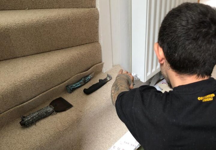 Carpet Fitters In Action - Hatfield Park